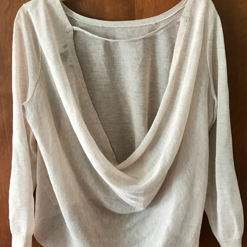 V back Sweater White House Black Market Lt Tan -L